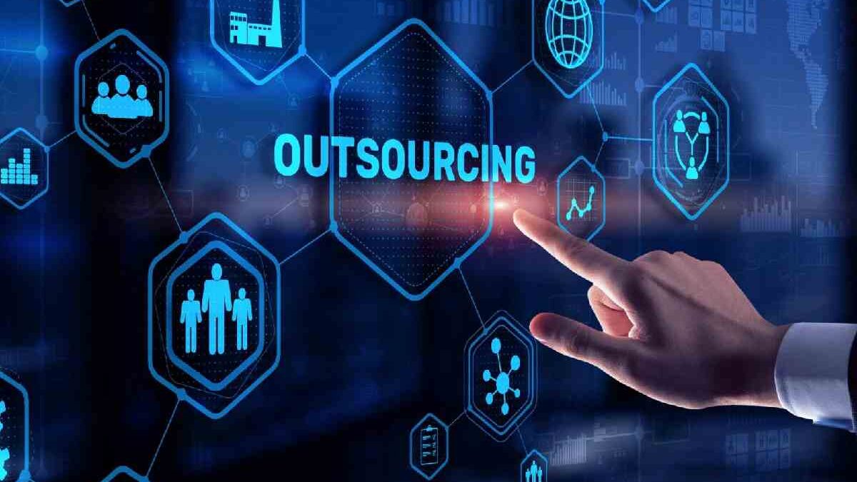 Outsource to Outshine: Transform Your Tech Game Today